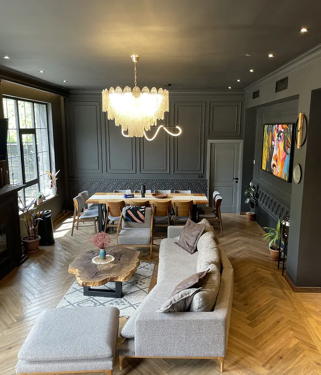 Дом Black Inn Dilijan в Гоше зимним вечером